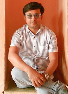 Soumik - Male escort in Kolkata Photo 2 of 6