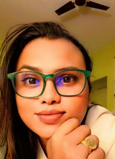 Soumily - Transsexual escort in Kolkata Photo 1 of 1