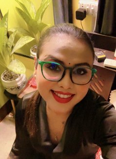 Soumily - Acompañantes transexual in Kolkata Photo 1 of 1