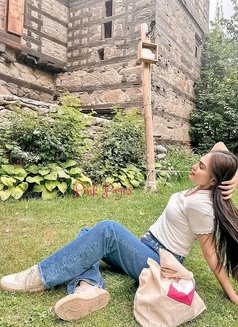 SOUMYA BISHT BPTP MODELS GIRLS - escort in Faridabad Photo 12 of 12