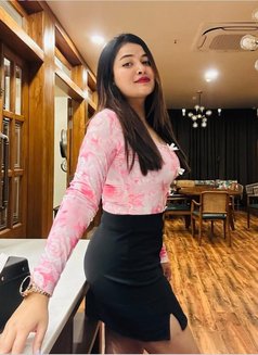 Soumya - escort in Kolkata Photo 4 of 5