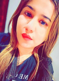Soumya - escort in Mumbai Photo 2 of 4