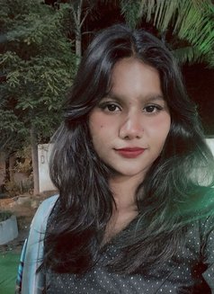 Soumya - escort in Patna Photo 2 of 4