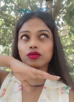 Soundarya - Transsexual escort in Noida Photo 2 of 6