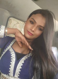 Soundarya - Transsexual escort in Noida Photo 4 of 6