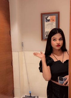 Soundarya - Transsexual escort in Noida Photo 6 of 6