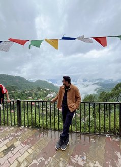 Sourabh Kohli - Male escort in New Delhi Photo 3 of 5