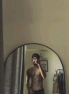 Sourav - Male escort in Bhubaneshwar Photo 1 of 1