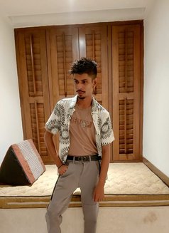 Sourav - Male escort in Bangalore Photo 1 of 5