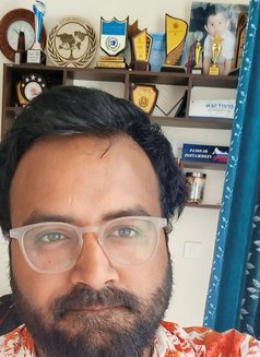 Sourav Sinha - Male escort in Gurgaon Photo 3 of 3
