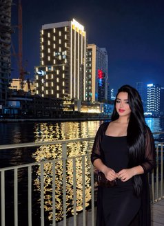 اميرة - escort in Dubai Photo 3 of 4