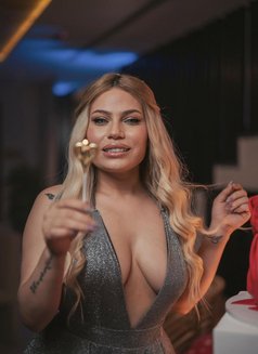 Sousou - masseuse in Dubai Photo 1 of 6