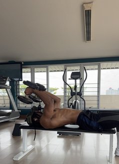 South African Black Man - Male escort in Bangkok Photo 2 of 3