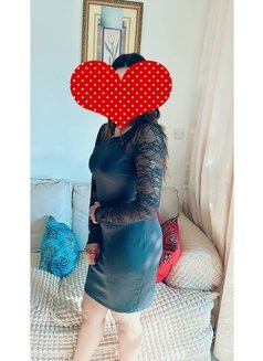 South Indian Bhabhi - escort in Abu Dhabi Photo 7 of 12