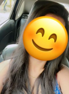 Telugu Girl in DxD - escort in Dubai Photo 2 of 5