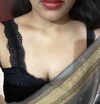 South Indian Mistress Jessii - Dominadora in Bangalore