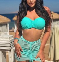 South Indian Sexy Young Girl - puta in Colombo