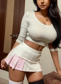 South Indian Sexy Young Girl - puta in Colombo Photo 3 of 3