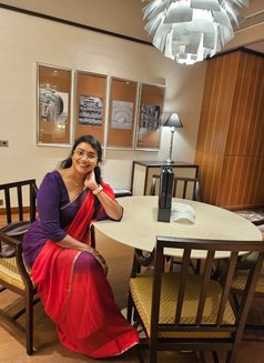South Indian Threesome Models - escort in Dubai Photo 3 of 6