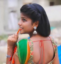 South Indian Young Girl Kavya - escort in Abu Dhabi