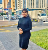 South Indian Young Girl Kavya - escort in Abu Dhabi Photo 6 of 6