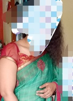 Sowmya - escort in Bangalore Photo 2 of 2