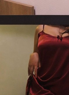 Sowmya - escort in Hyderabad Photo 3 of 3