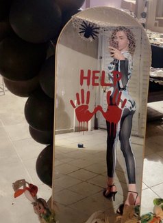 Sozy - Transsexual escort in Amman Photo 14 of 14