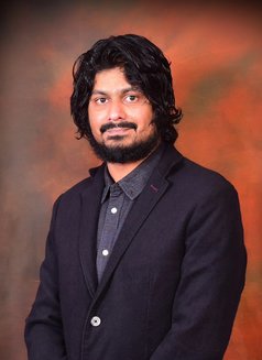 Space - Male adult performer in Bangalore Photo 9 of 11
