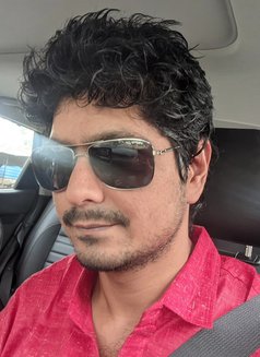 Space - Male adult performer in Bangalore Photo 10 of 11