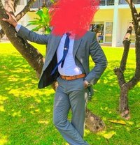 Spade - Acompañantes masculino in Colombo