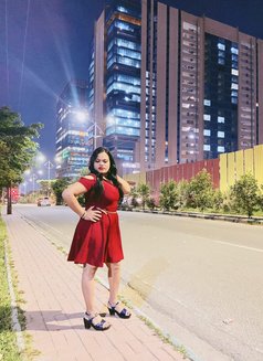 Spandhana - Transsexual escort in Hyderabad Photo 2 of 2
