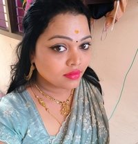Spandhana - Transsexual escort in Hyderabad