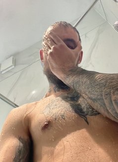 Spanish Hunter - Acompañantes masculino in Bangkok Photo 3 of 6