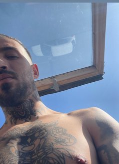 Spanish Hunter - Acompañantes masculino in Bangkok Photo 4 of 6