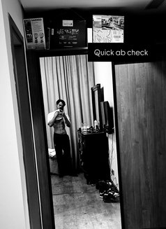 Spanish Muscle - Male escort in Riyadh Photo 4 of 5