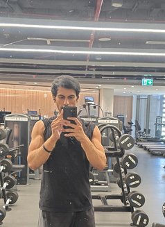 Spanish Muscle - Male escort in Riyadh Photo 5 of 6