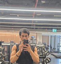 Spanish Muscle - Male escort in Riyadh