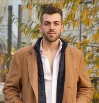 Spanishguysotall - Acompañantes masculino in Paris