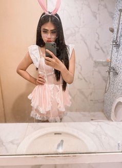 Special Big Dick Can Do Active & Passive - Transsexual escort in Jakarta Photo 13 of 14