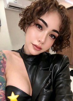 Special Body To body Nuru massage - Masajista in Al Manama Photo 8 of 24