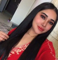 Special Nuru gel & Pro - Massage Lingam - puta in Muscat Photo 7 of 9