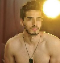 New in town free massage female only - Acompañantes masculino in Dubai