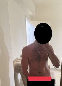 Specialist - masseur in Cairo Photo 2 of 2