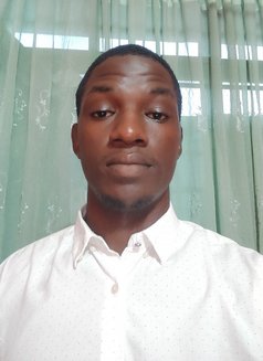 BIOR - Male escort in Mombasa Photo 3 of 5