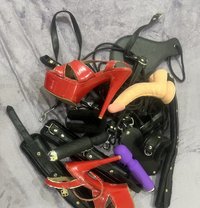 queen of BDSM Service sand slave &GFE - escort in Gurgaon