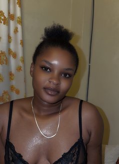 Spice - escort in Nairobi Photo 1 of 7
