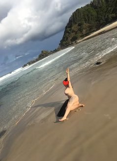 Spicy B - escort in Dubai Photo 1 of 3