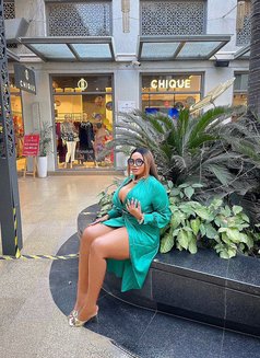 Spicy Berry With Curvy Yummy Juicy Pussy - puta in Candolim, Goa Photo 2 of 4