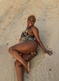 Spicy J - puta in Dubai Photo 21 of 21